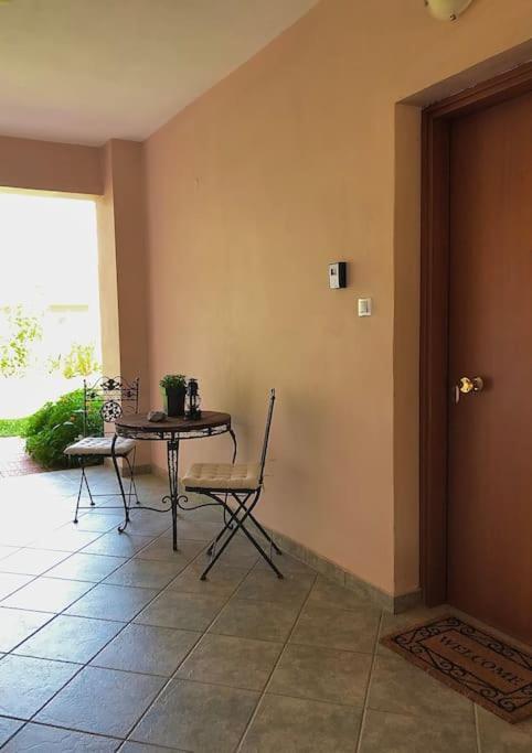 Florina Modern Studio Exterior photo