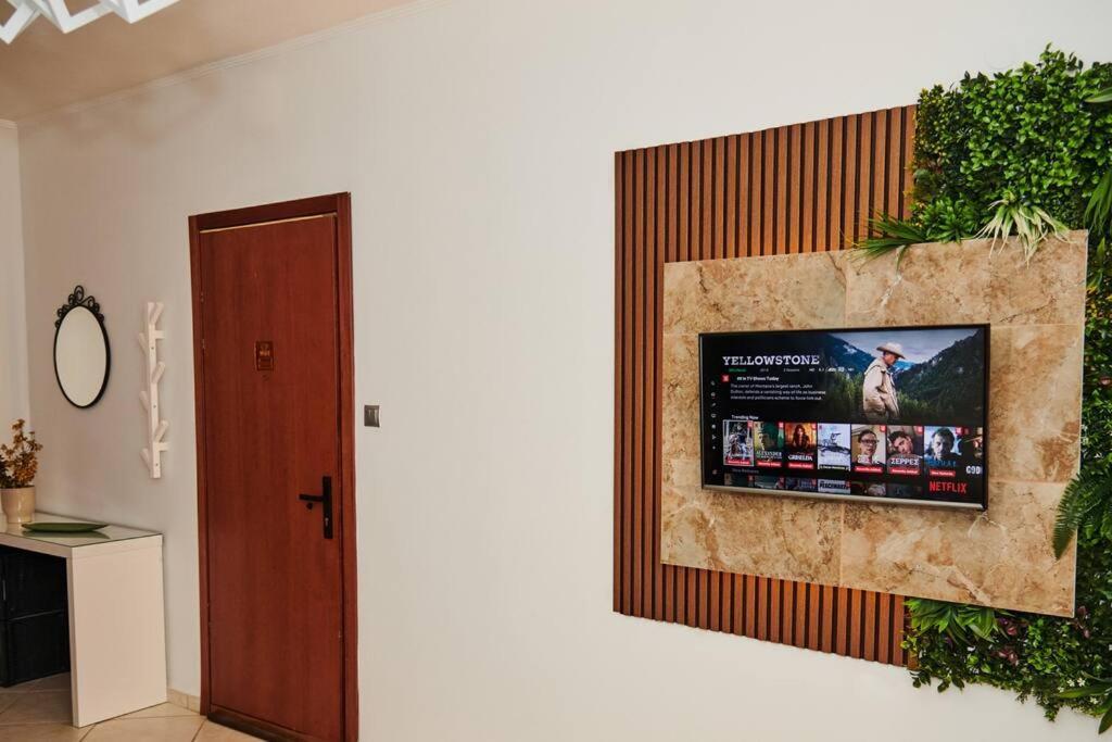 Florina Modern Studio Exterior photo